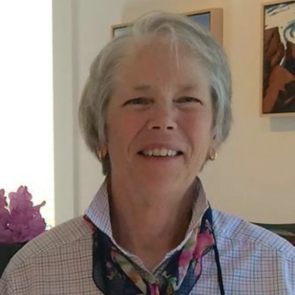 Meet your Posher, Suzanne - Picture 1 of 1